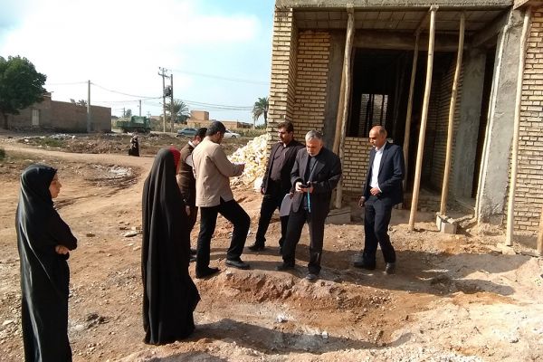 In the following of The construction of  140 rural orphans of Hormozgan province (Saye Rezvan) ,  Reza Shemirani, Chairman of the Board of Trustees of Ashraf Al Anbia (G) visited