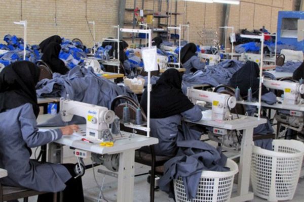 عضو کمیسیون فرهنگی و اجتماعی شورای اسلامی شهر تهران گفت: زنان در زمینه های مختلف از توانمندی های بالایی برخوردار هستند، به همین دلیل به وجود آوردن فضای کسب و کار می‌تواند معرف خوبی برای زنان